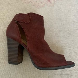 LUCKY BRAND LP-LACIANN Womens Peep Toe Ankle Bootie Burgundy Sz 7.5